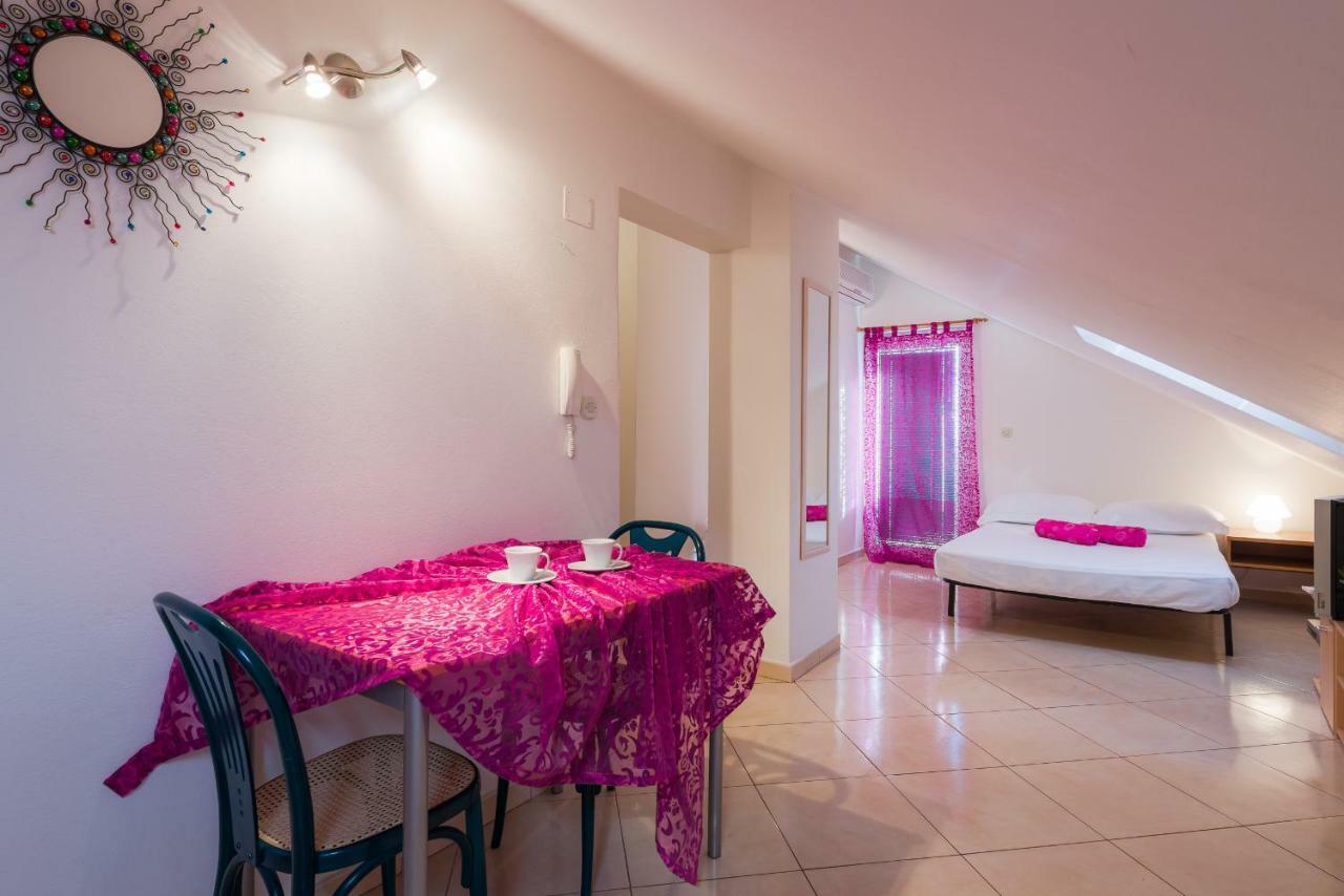 Apartments Villa Vallum Bol Kültér fotó