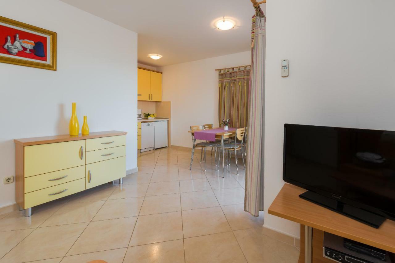 Apartments Villa Vallum Bol Kültér fotó