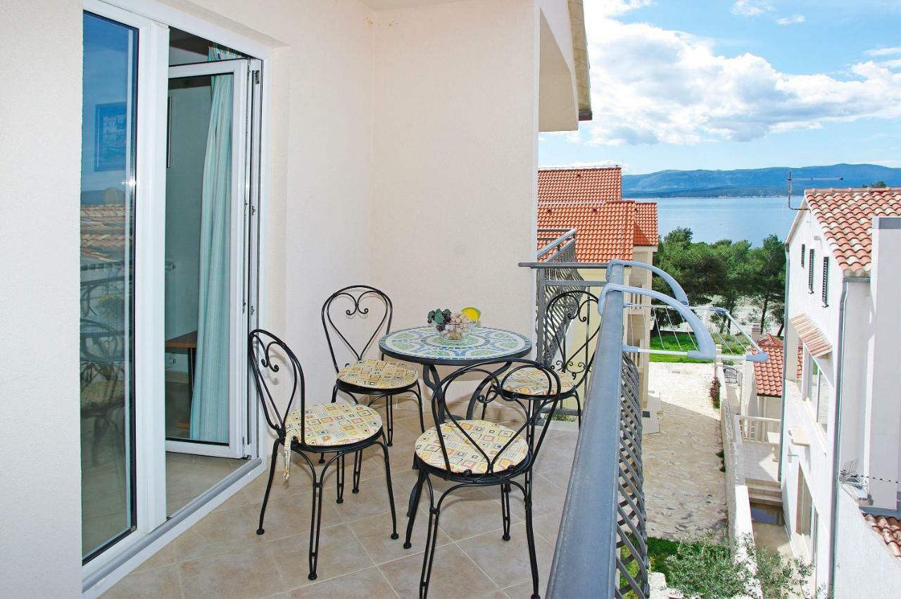 Apartments Villa Vallum Bol Kültér fotó