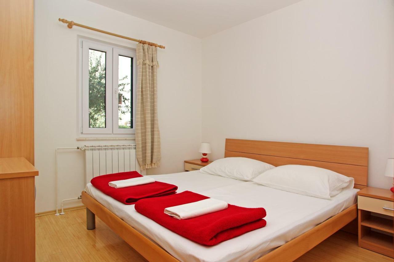 Apartments Villa Vallum Bol Kültér fotó