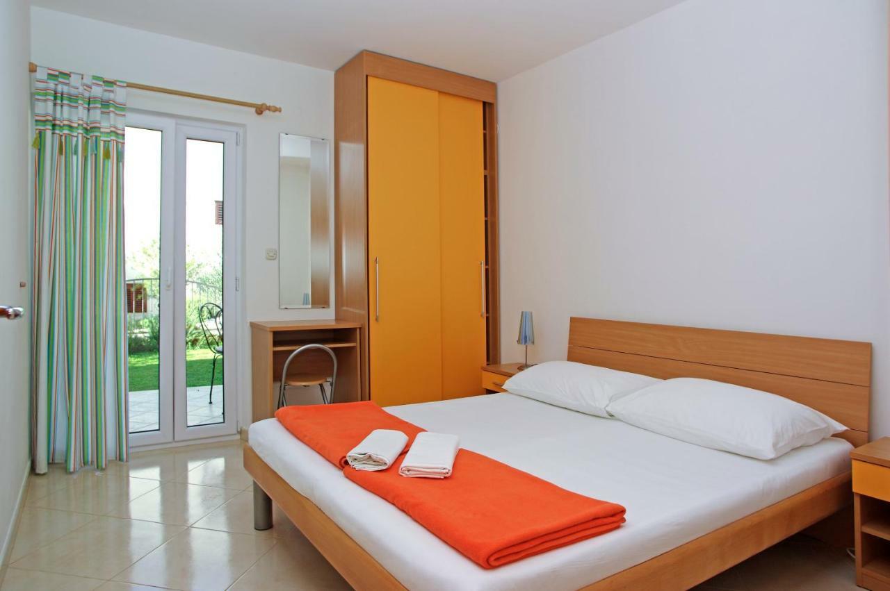 Apartments Villa Vallum Bol Kültér fotó