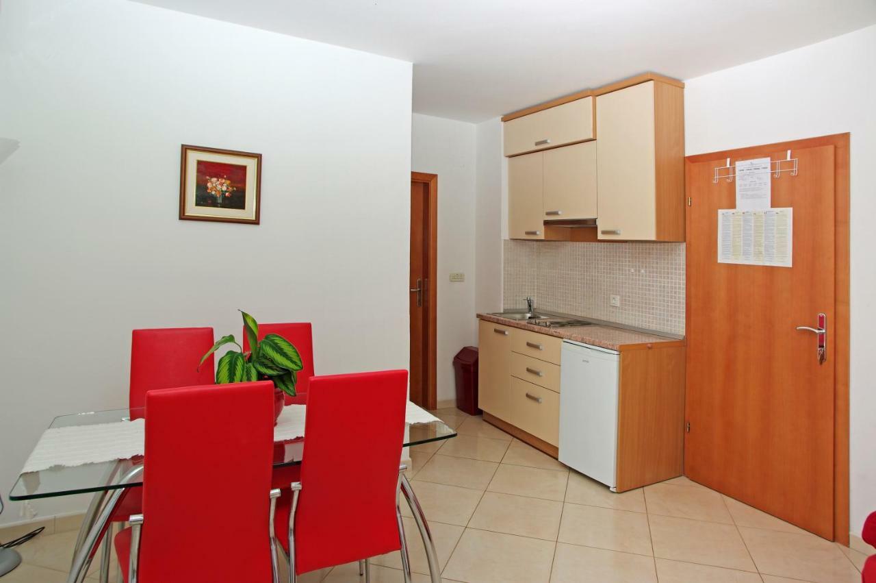 Apartments Villa Vallum Bol Kültér fotó