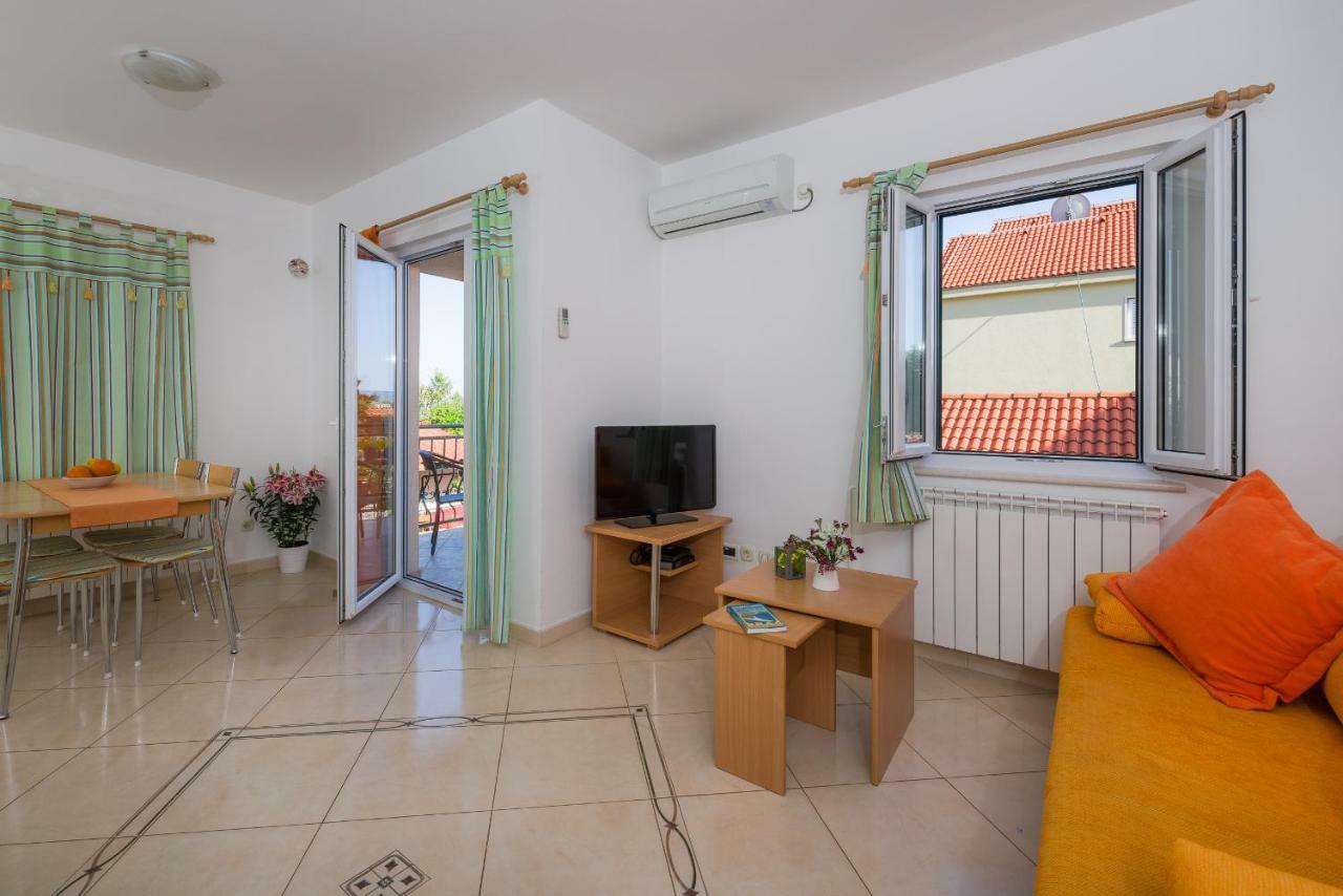 Apartments Villa Vallum Bol Kültér fotó